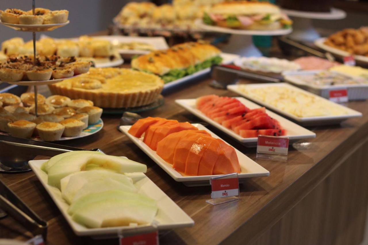 Onix Hotel Aeroporto Lauro de Freitas Ngoại thất bức ảnh