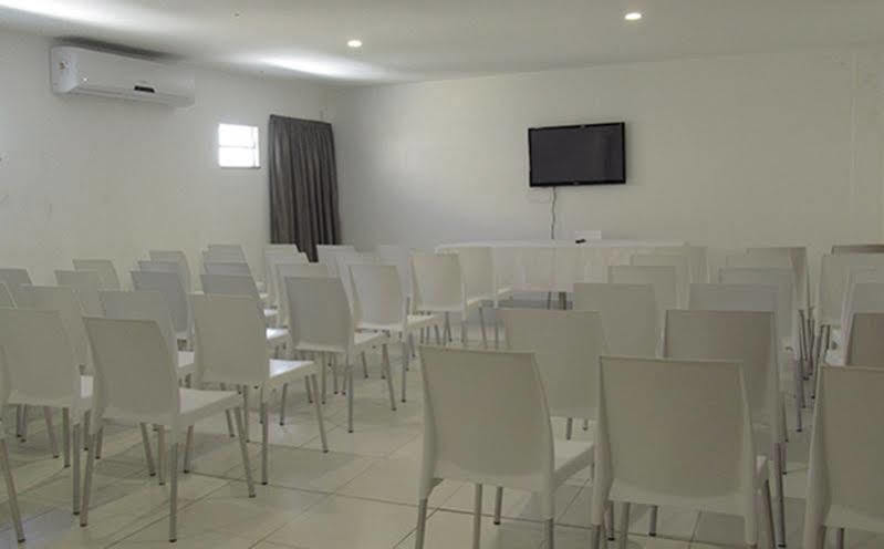 Onix Hotel Aeroporto Lauro de Freitas Ngoại thất bức ảnh